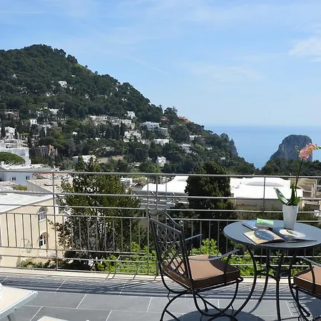 Regina Cristina 4* Κάπρι