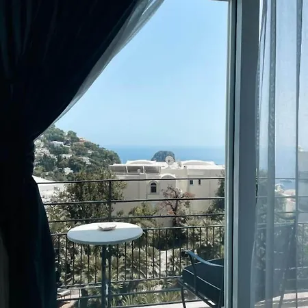 Regina Cristina 4* Κάπρι