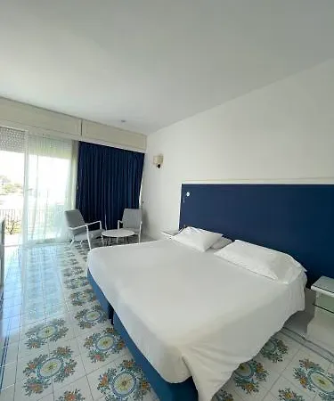 호텔 레지나 크리스티나 카프리