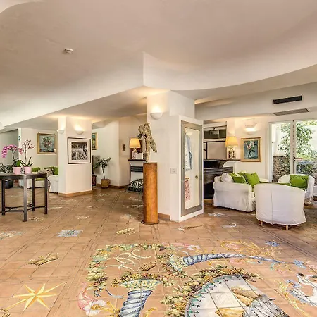 레지나 크리스티나 카프리