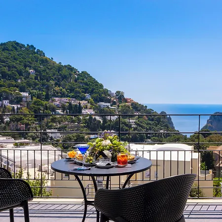 Regina Cristina 4* Capri