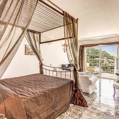 Regina Cristina Otel